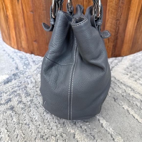 Tignanello Womens Leather Handbag Purse Satchel Gray Double Handled - Picture 6 of 11